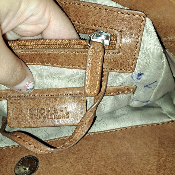 Michael Kors Leather Purse - Picture 11 of 12
